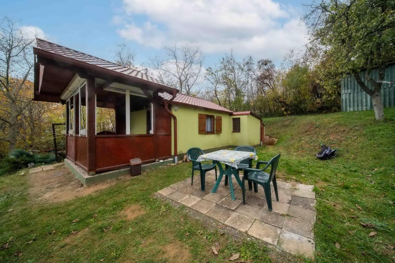 Holiday Home Nanin Konak 2 Vrdnik Luaran gambar