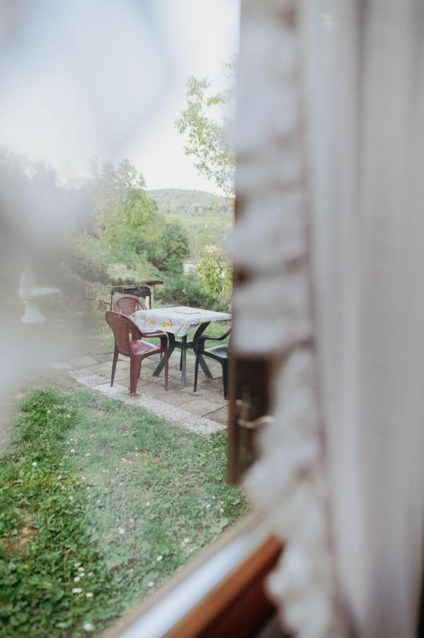 Holiday Home Nanin Konak 2 Vrdnik Luaran gambar