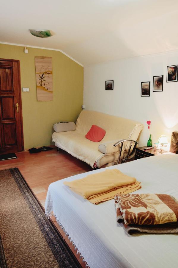 Holiday Home Nanin Konak 2 Vrdnik Luaran gambar