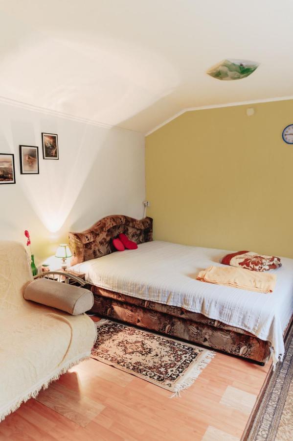 Holiday Home Nanin Konak 2 Vrdnik Luaran gambar